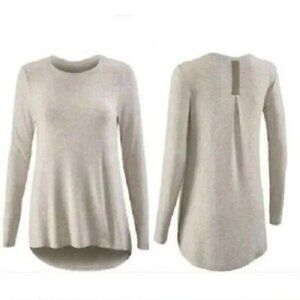 CABI Pamper Me Top Style #3062 Heathered Gray Size M EUC